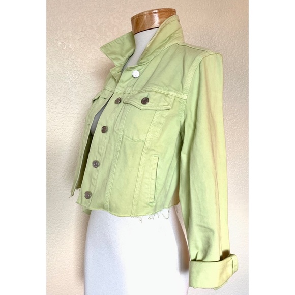 Cropped Jean Jacket - Picture 3 of 4